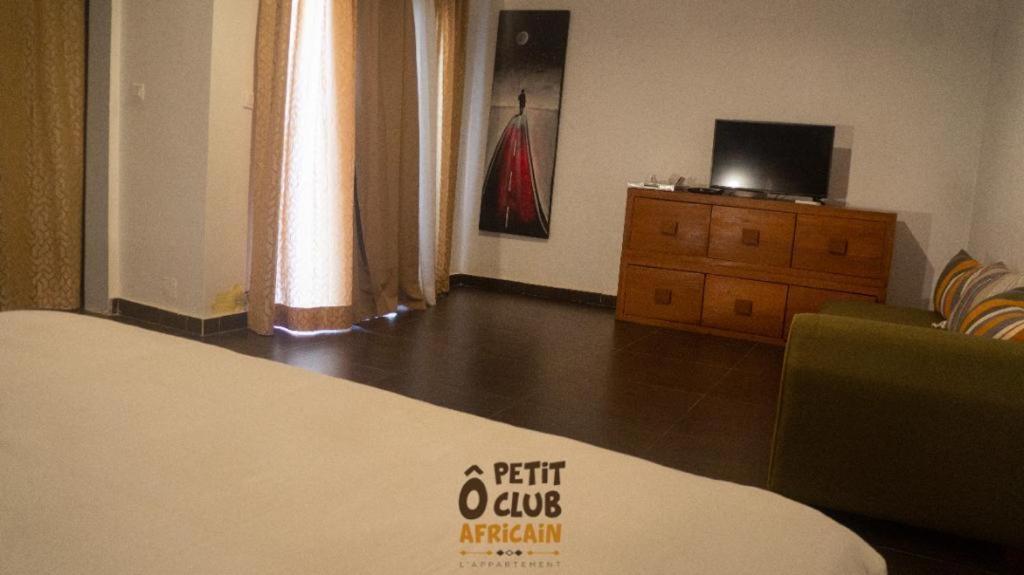 O Petit Club Africain Dakar Bed & Breakfast Exterior foto