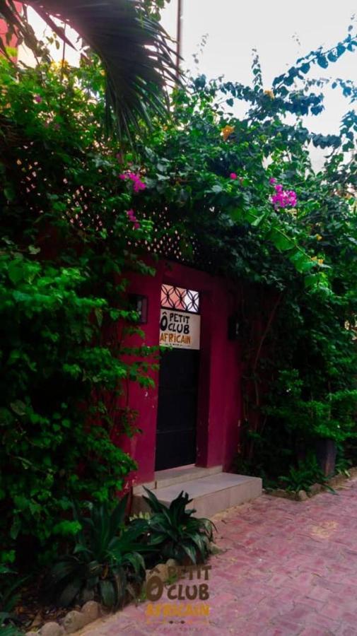 O Petit Club Africain Dakar Bed & Breakfast Exterior foto