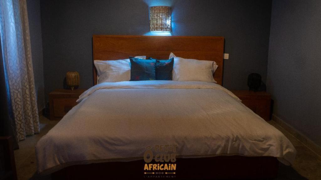 O Petit Club Africain Dakar Bed & Breakfast Exterior foto