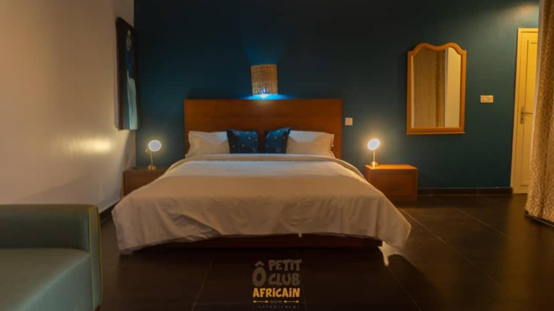 O Petit Club Africain Dakar Bed & Breakfast Exterior foto